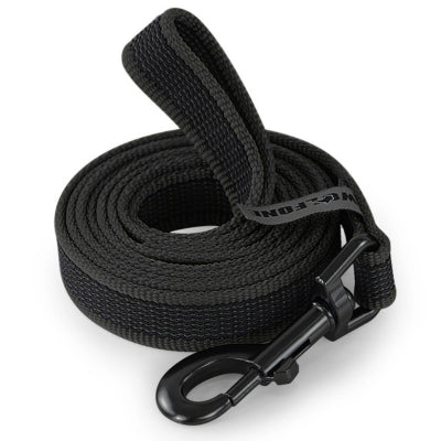 laisse pour chien noir